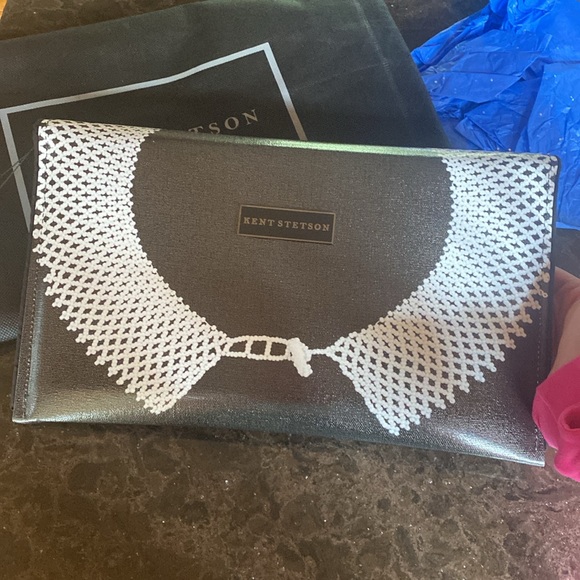Kent Stetson Ruth Bader Ginsburg clutch - Picture 9 of 10